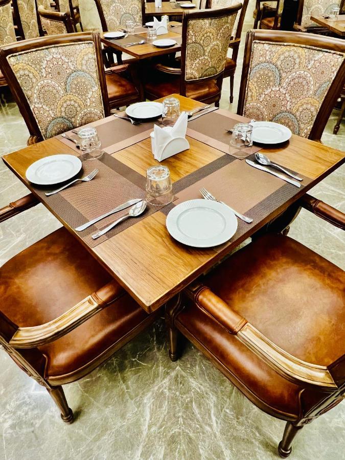 Hotel Rock Regency Mount Abu - A Boutique Rodetel Ngoại thất bức ảnh